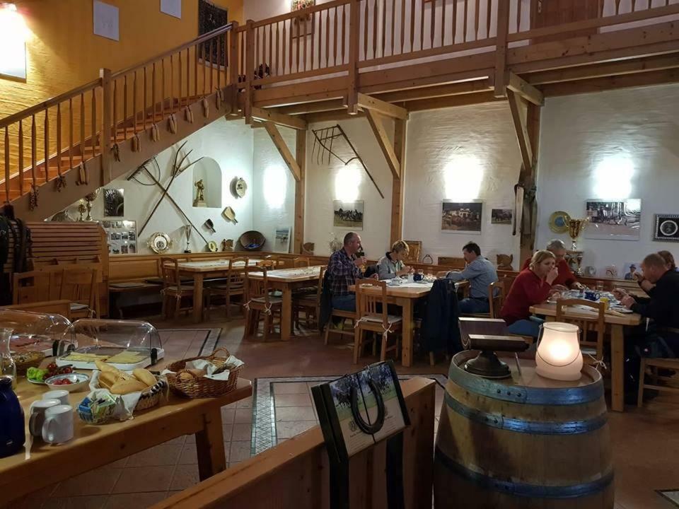 Poppendorf im Burgenland Reiterhof Roesslerヴィラ エクステリア 写真
